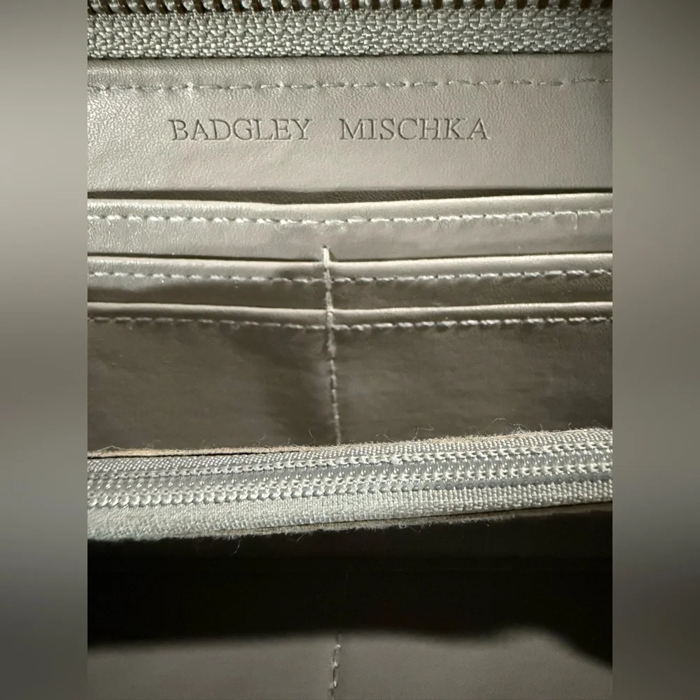 Badgley Mischka Gray Quilted Vegan Leather Wristlet With Black Initials. EUC.